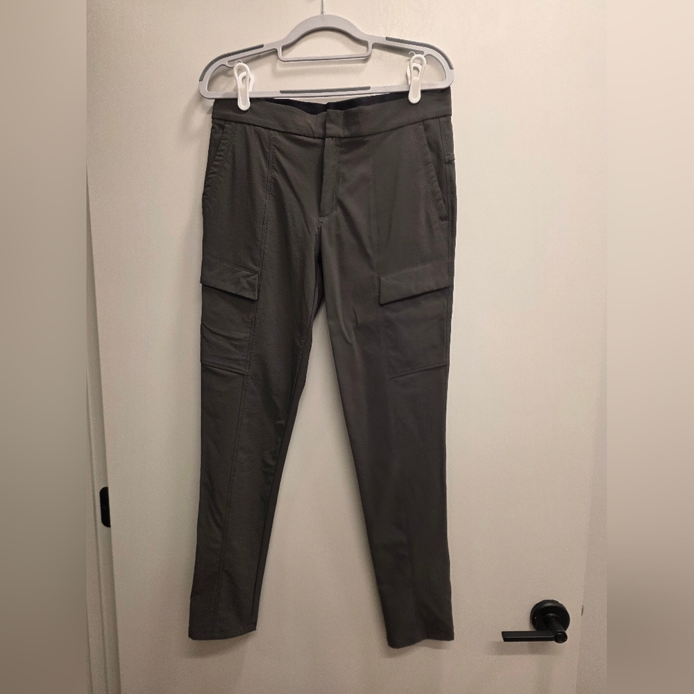 Athleta Cargo Pants Green Sz 8